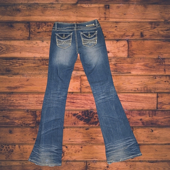 ALMOST FAMOUS SIZE 1 - Picture 2 of 2